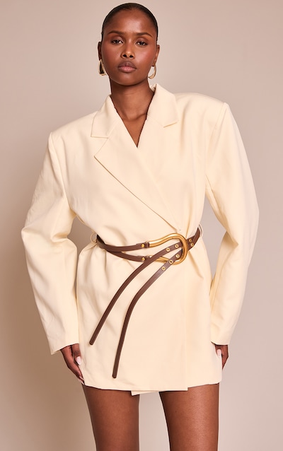 Robe blazer tissée crème à ceinture