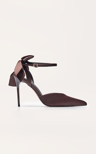 Sandales satinées chocolat à talon et noeud