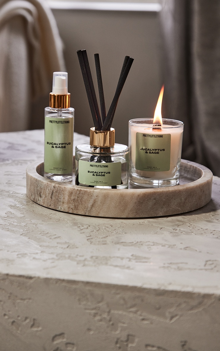 PRETTYLITTLETHING No.3 Eucalyptus & Sage Room Spray image 2