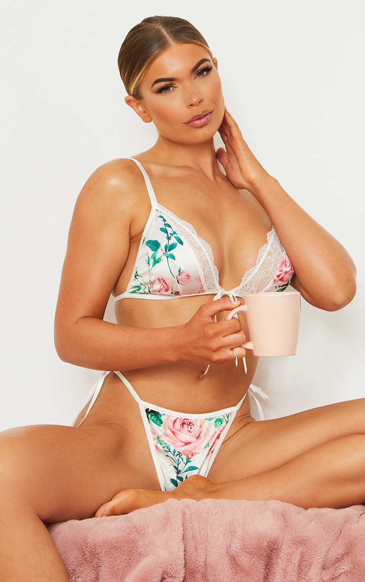 White Floral Printed Triangle Lace Lingerie Set