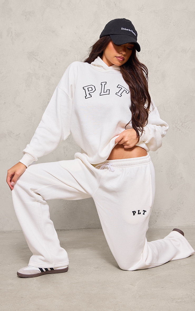 PRETTYLITTLETHING Cream PLT Logo Oversized Hoodie image 3
