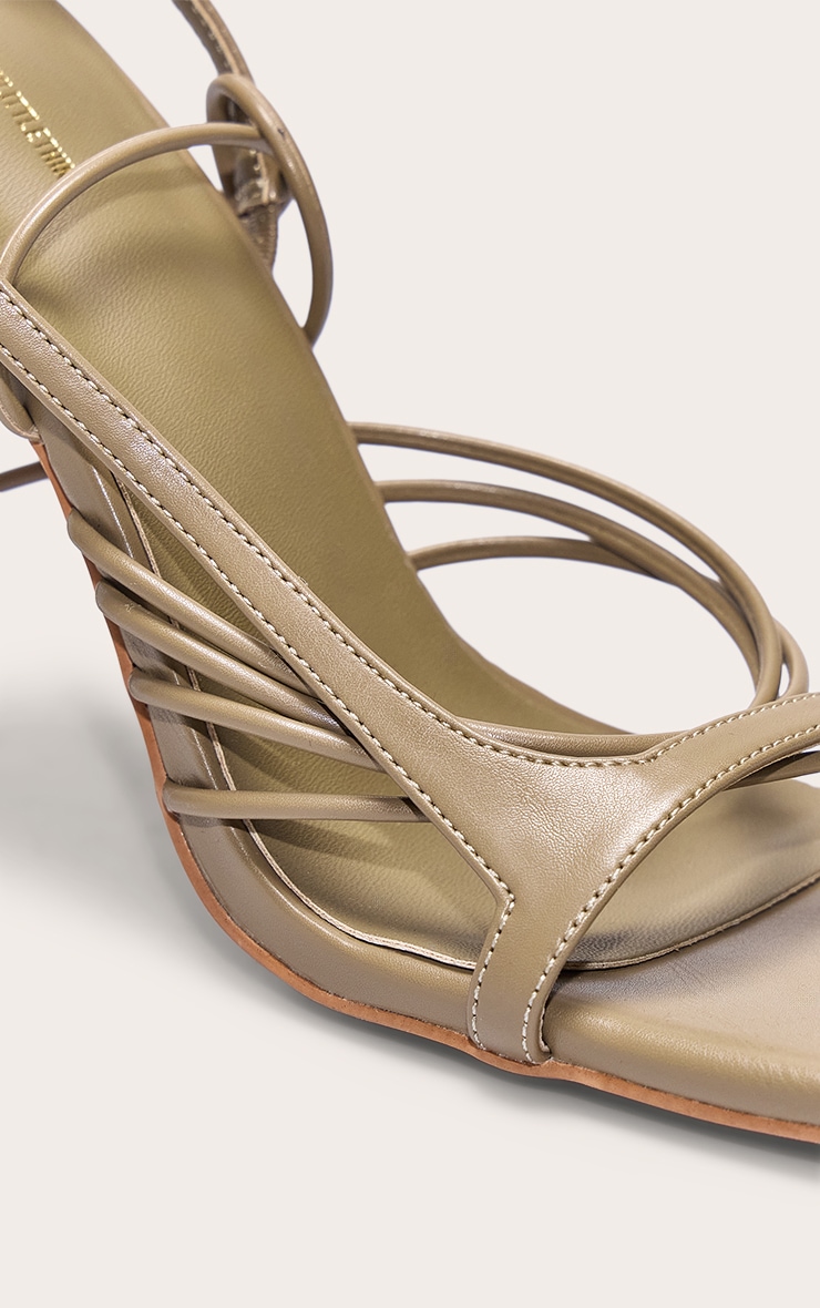 Sandales carrées en PU vert olive à talon haute et brides asymétriques lacées image 5