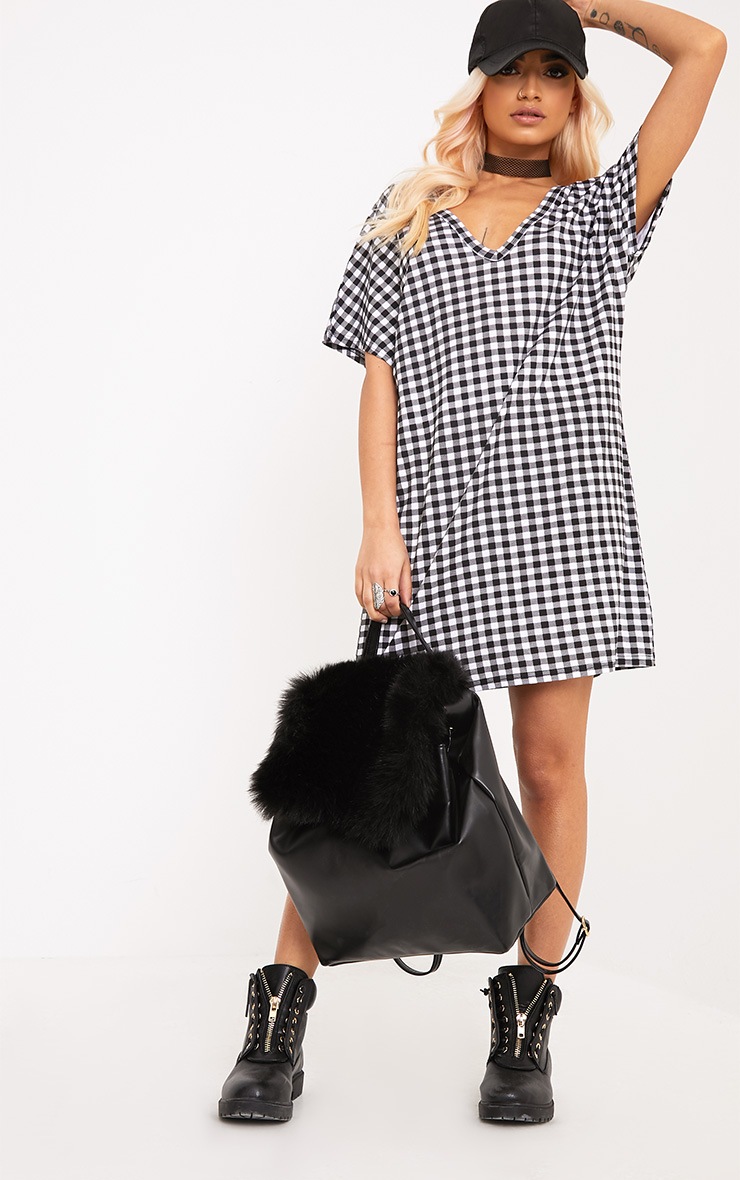 Sindiqa Black Gingham Plunge V Neck T Shirt Dress Dresses