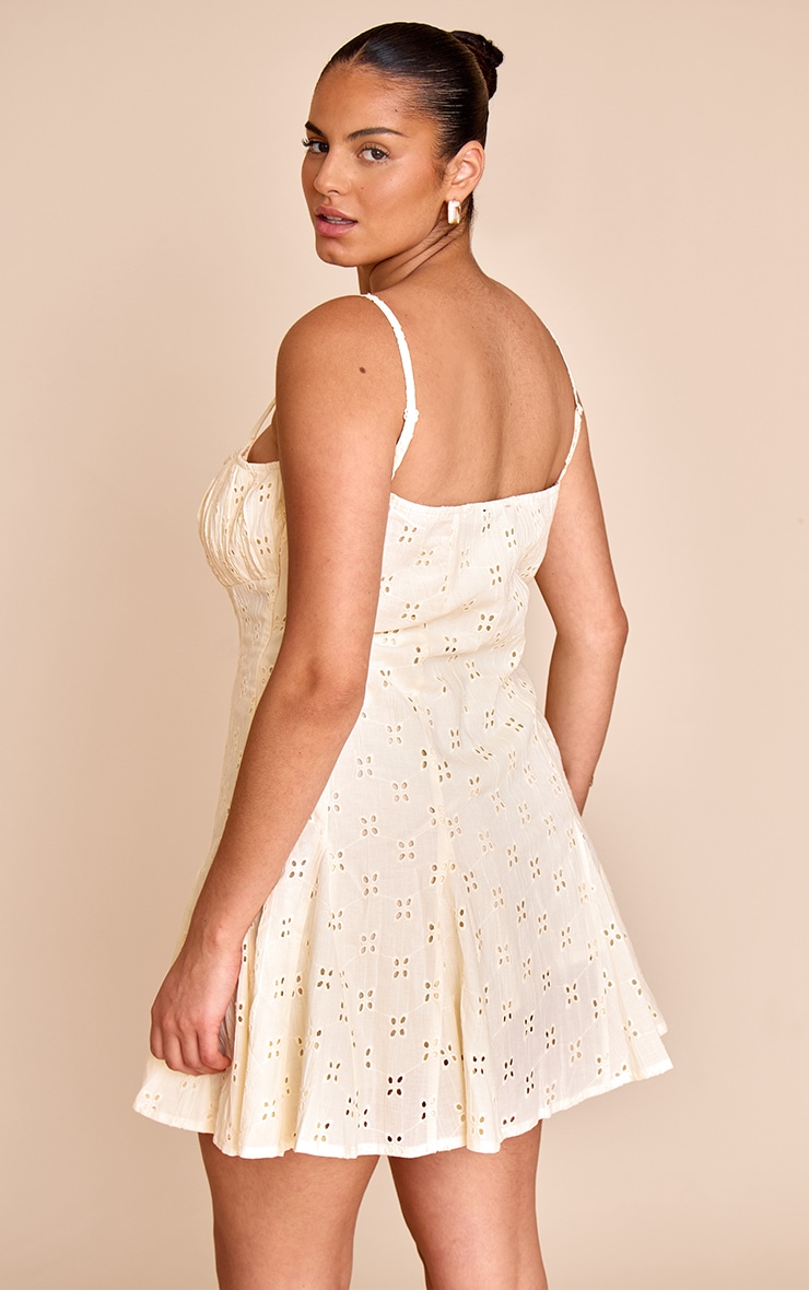Plus Lemon Broderie Strappy Pleated Shift Dress image 2