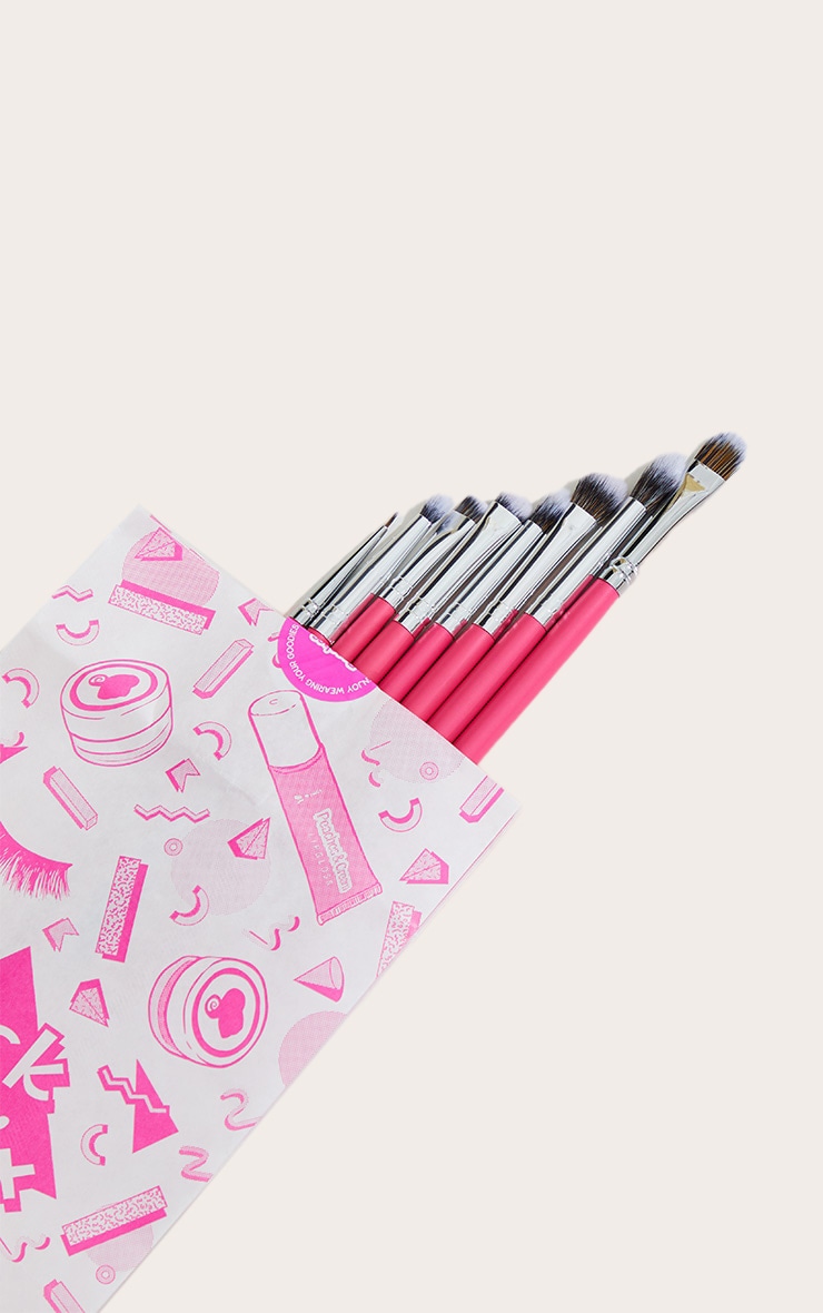Peaches & Cream Essential 8 Piece Eye Brush Set image 1