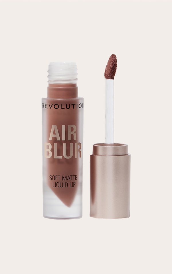 Revolution Rouge à lèvres liquide mat Air Blur Whisper