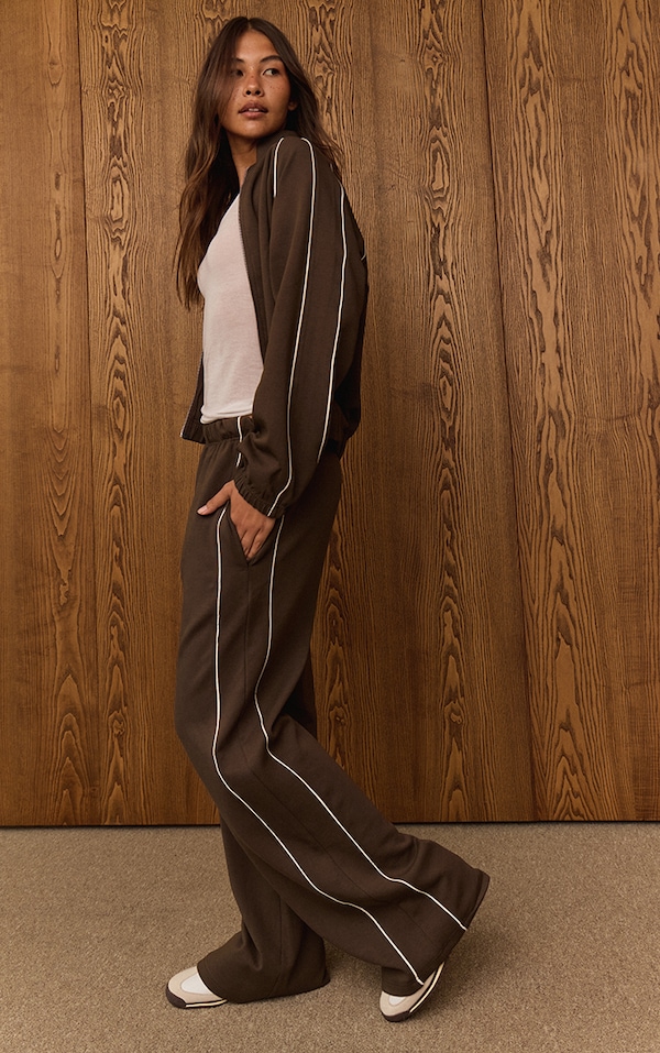 Chocolate Interlock Contrast Piping Wide Leg Sweatpants
