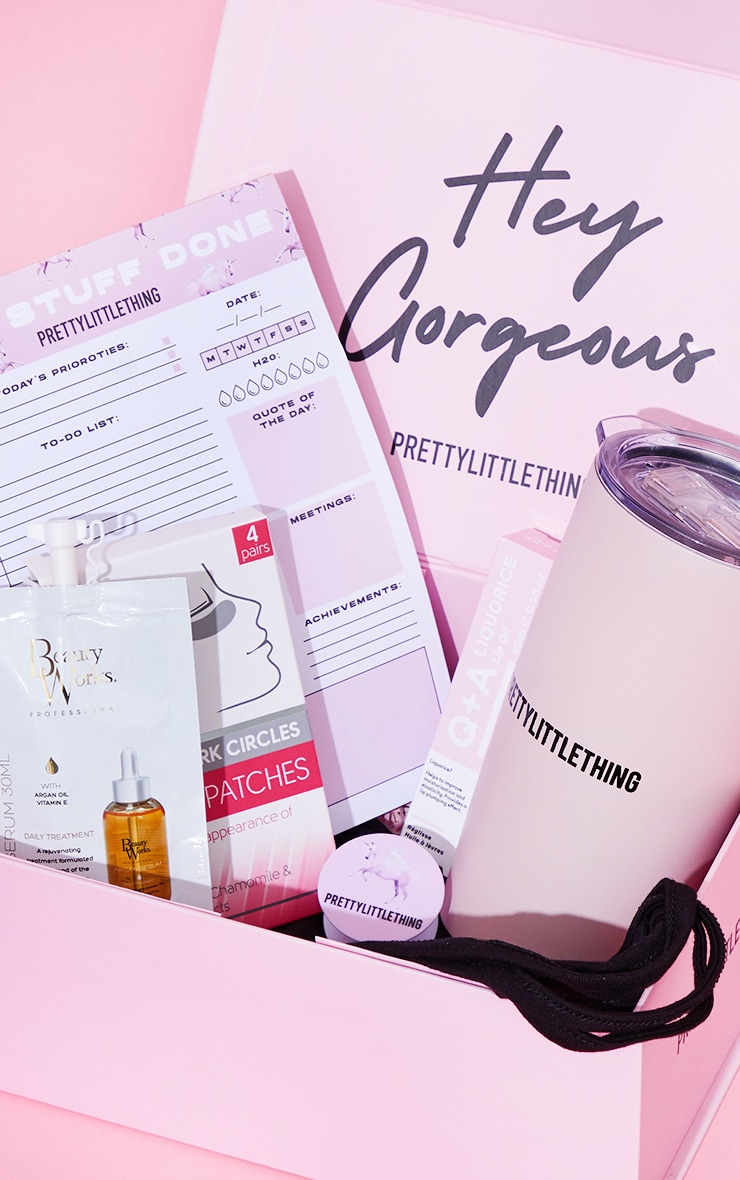 PRETTYLITTLETHING - Coffret cadeau Working From Home
