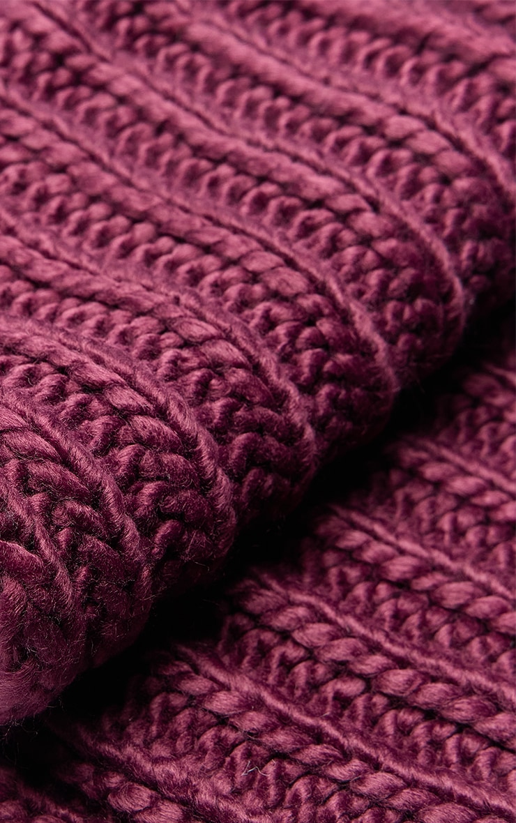 Plum Chunky Knit Scarf image 3