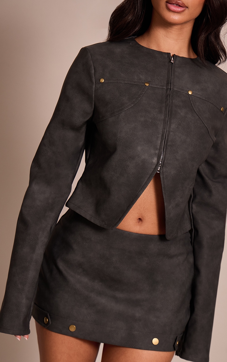 Mini-jupe Petite en PU gris anthracite à clous image 2