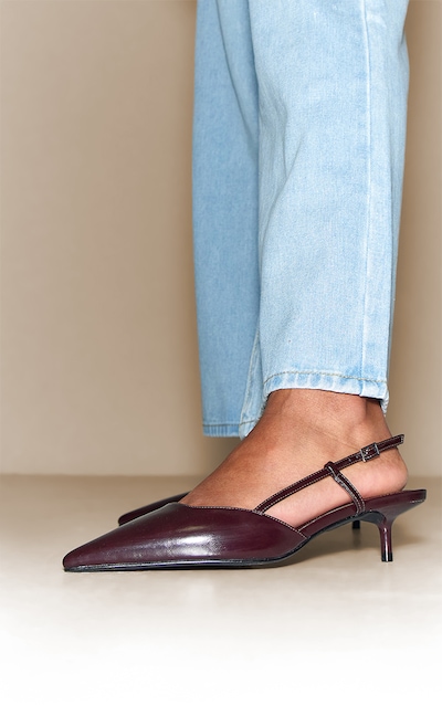 Escarpins crêpés prune à talon kitten et bride derrière