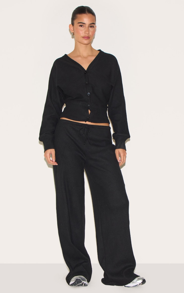 Cardigan côtelé doux noir à boutons image 3