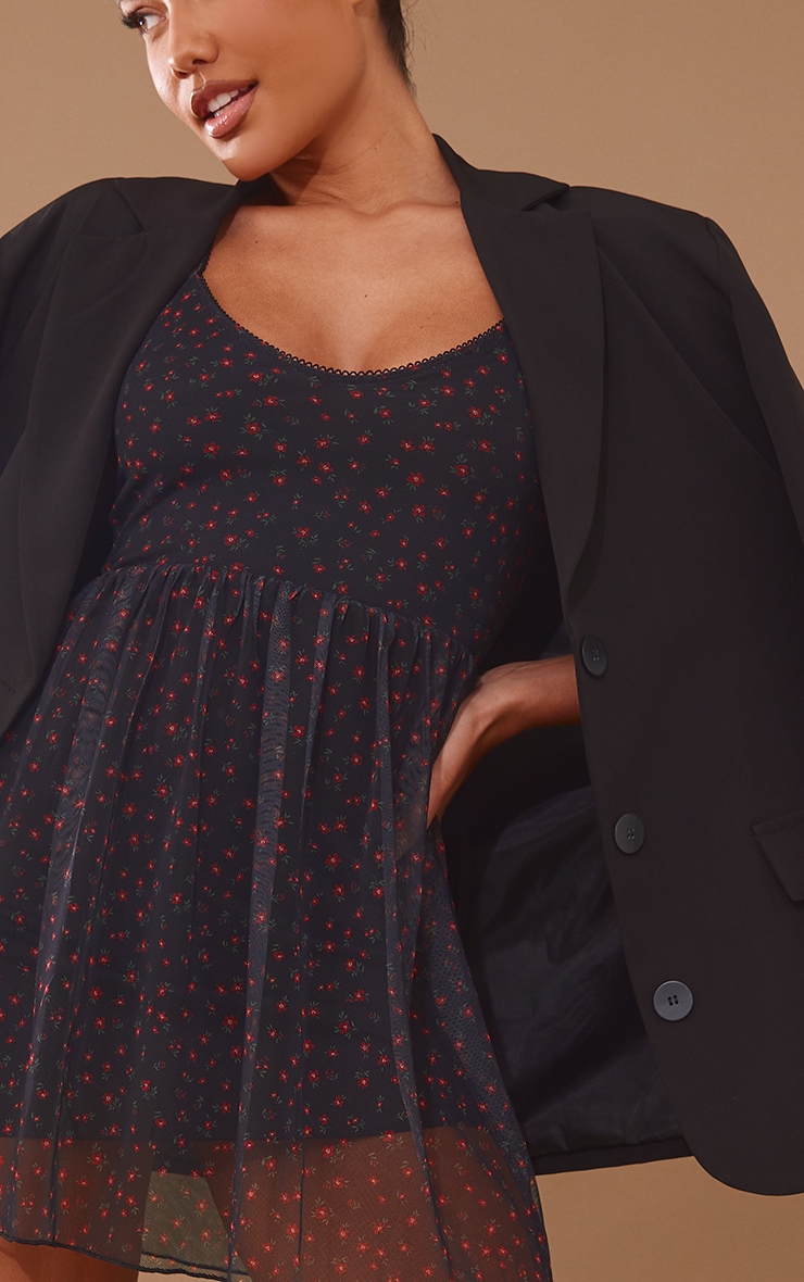 Robe patineuse en mesh noir imprimé petites fleurs à manches courtes image 4