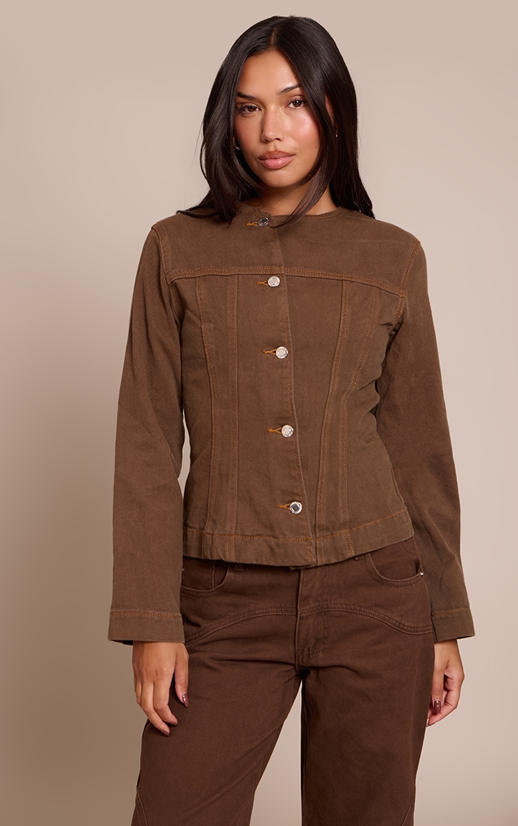 Chemise kaki foncé sans revers à boutons asymétriques image 1