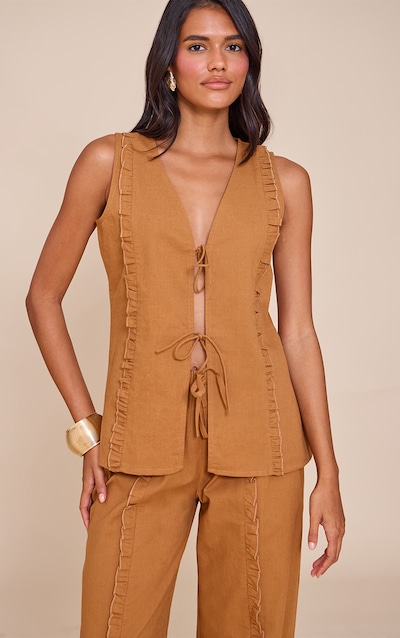 Top en effet lin marron clair sans manches noué devant