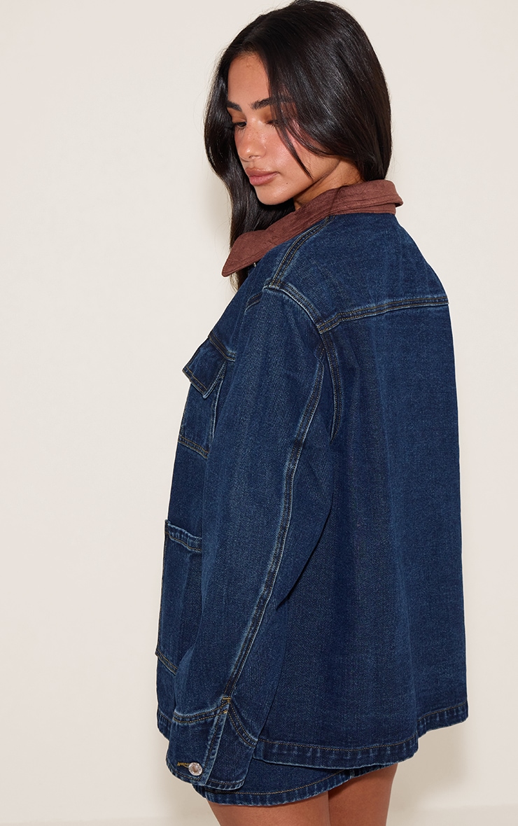 Petite Mid Blue Wash Contrast Collar Utility Denim Jacket image 2