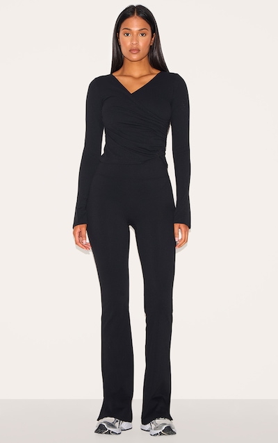 Tall Legging flare en Sculpt noir à contours et coutures surjetées