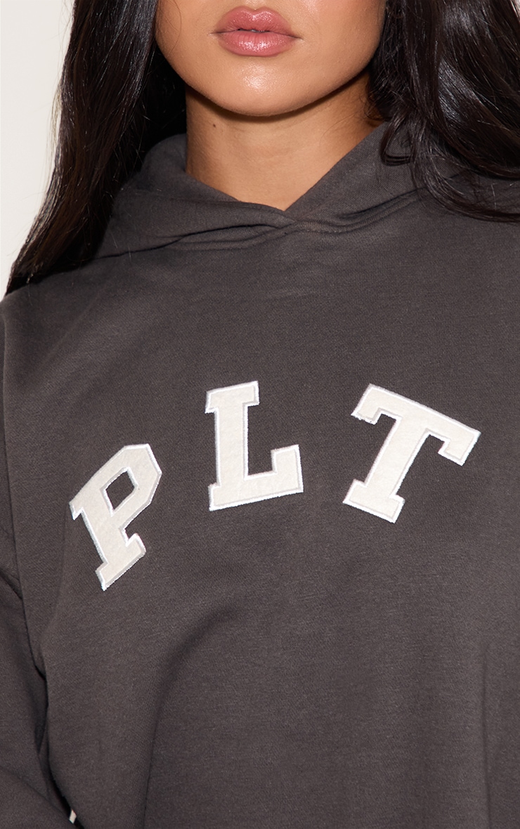 PRETTYLITTLETHING Charcoal Logo Oversized Hoodie image 4