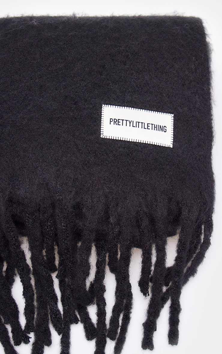 PRETTYLITTLETHING Black Logo Blanket Tassel Scarf image 3