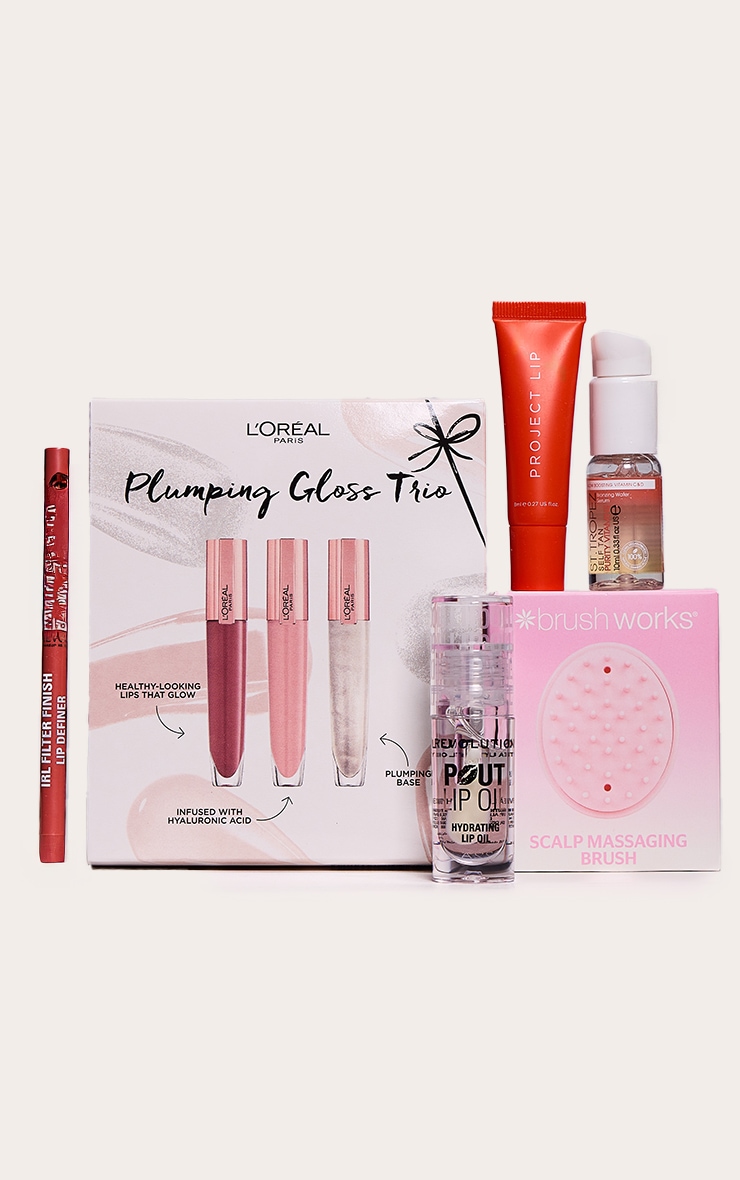 PRETTYLITTLETHING Get Ready With Me Beauty Box (Worth £55) image 1