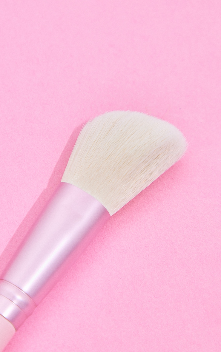 PRETTYLITTLETHING Sculpt & Define Contour Brush PLT04 image 2