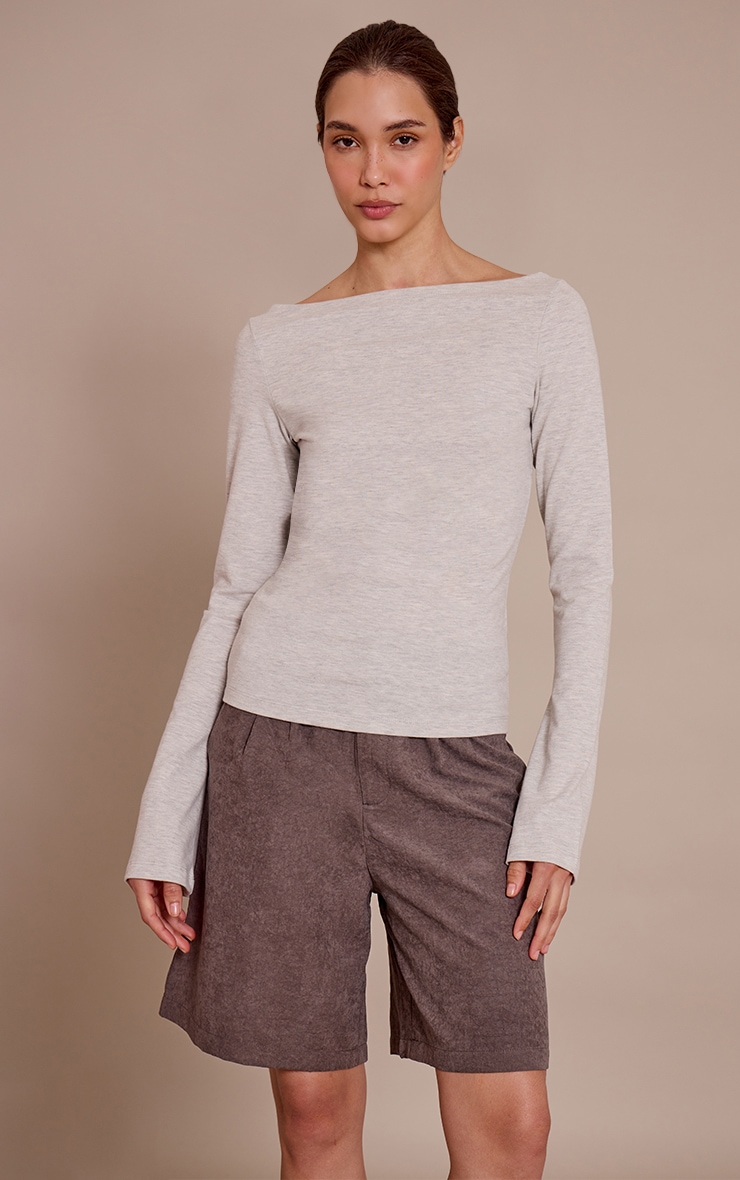 Top asymétrique en coton doux gris chiné froncé à manches longues image 1