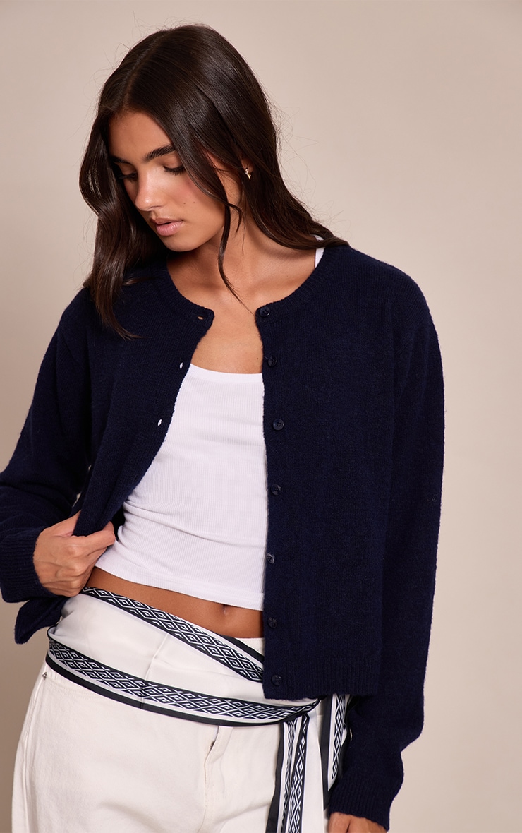 Cardigan en maille tricot bleu marine à col rond image 4