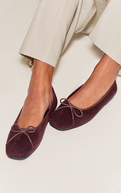 Ballerines carrées en suédine chocolat