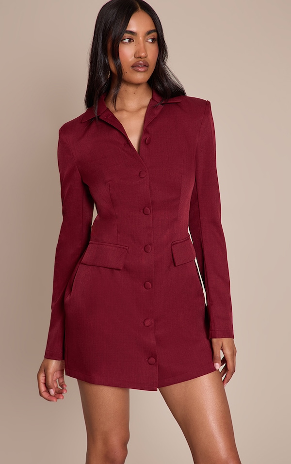 Mini robe de tailleur bordeaux à boutons et poches