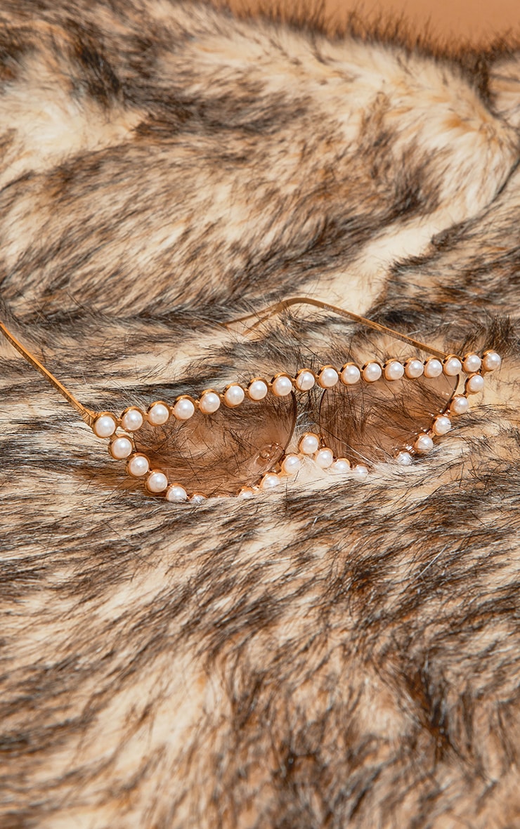 Lunettes de soleil oeil de chat marron à perles image 3