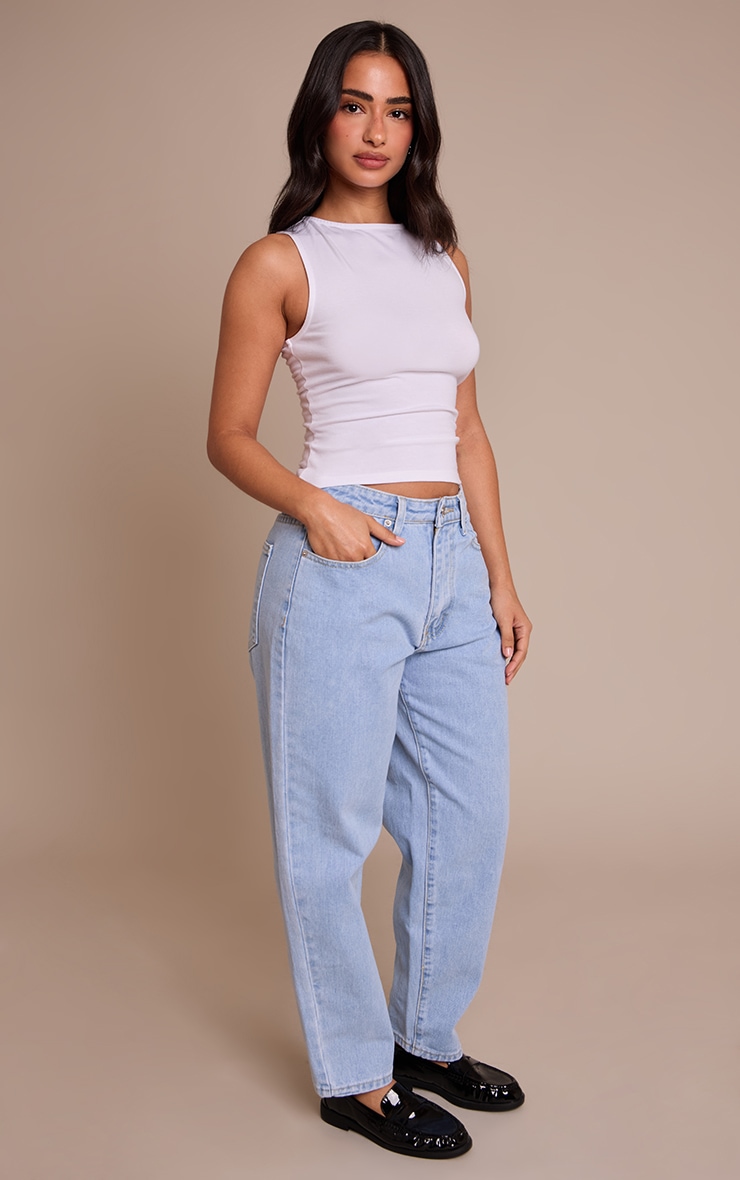 PRETTYLITTLETHING Petite Light Blue High Waist Mom Jeans image 2