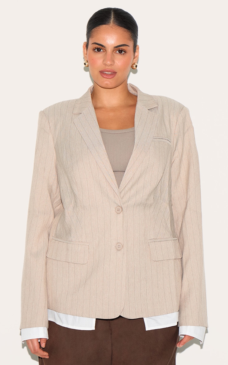 Plus Blazer taupe à fines rayures et détail chemise image 1