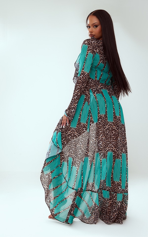 Green Mixed Animal Print Extreme Frill Kimono PrettyLittleThing