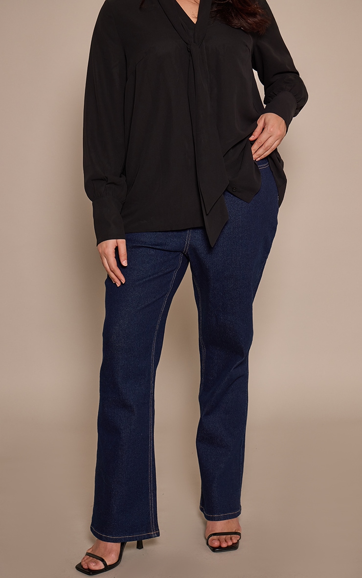 Plus Indigo Cropped Straight Leg Jean image 2