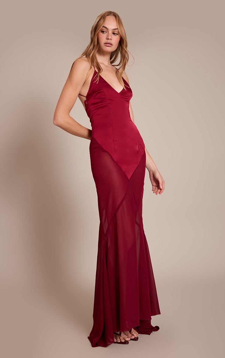 Robe longue satinée prune à col en V et parties contrastantes image 3