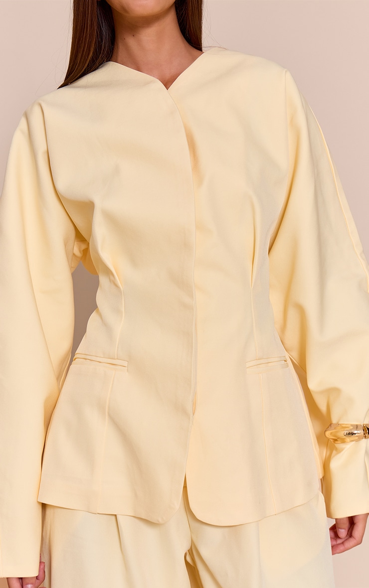 Butter Cream Premium Woven Tailored Collarless Blazer image 4