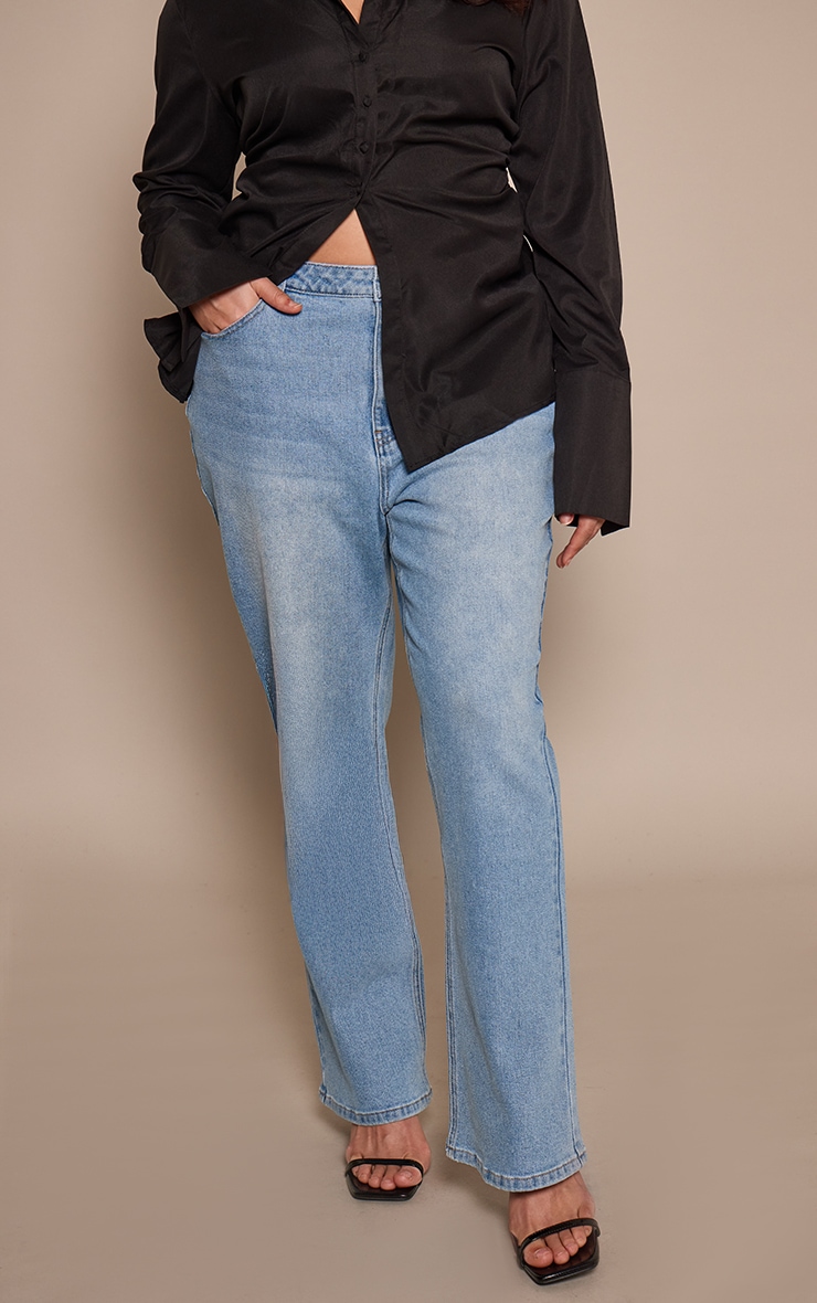Plus Mid Blue Cropped Straight Leg Jean image 2