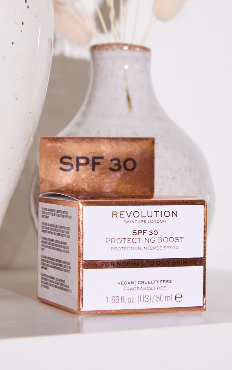 Revolution Skincare Crème hydratante SPF30 pour peaux normales à grasses image 3