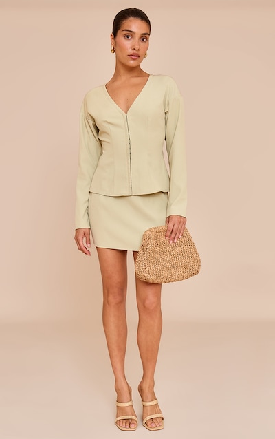 Petite Mini-jupe douce vert olive à taille mi-haute