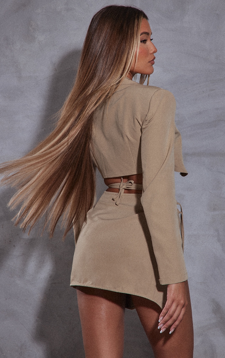 Renew Khaki Tie Front Crop Blazer CoOrds PrettyLittleThing IE