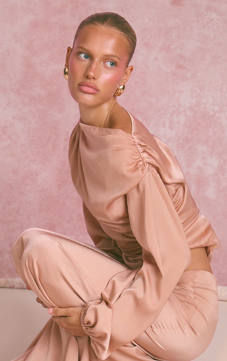 Peach Satin Dipped Waist Maxi Skirt image 4