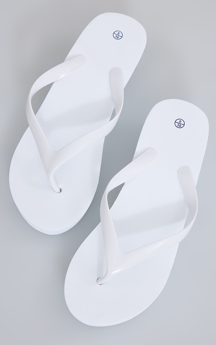 White Round Toe Simple Platform Flip Flops image 3