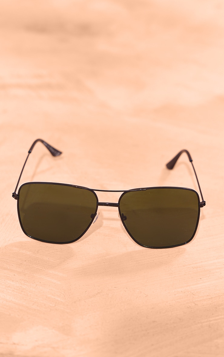 Black Thin Metal Frame Aviator Sunglasses image 2