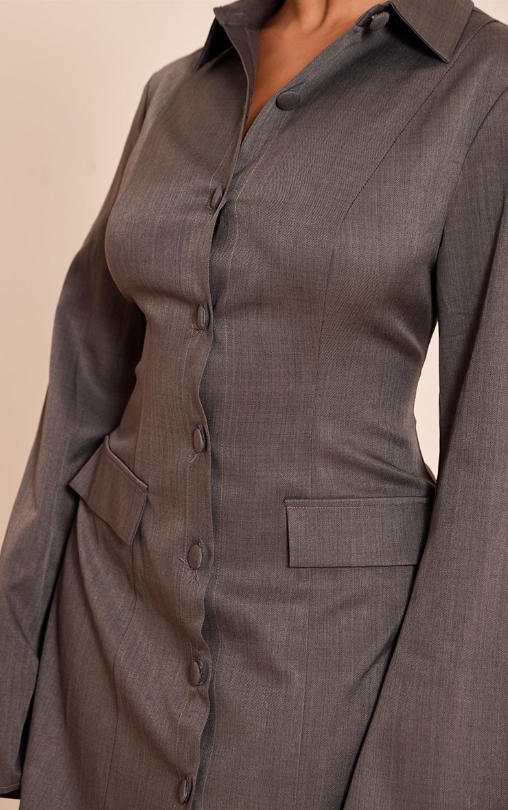 Robe mini ajustée boutonnée sur le devant anthracite Sculptante image 4