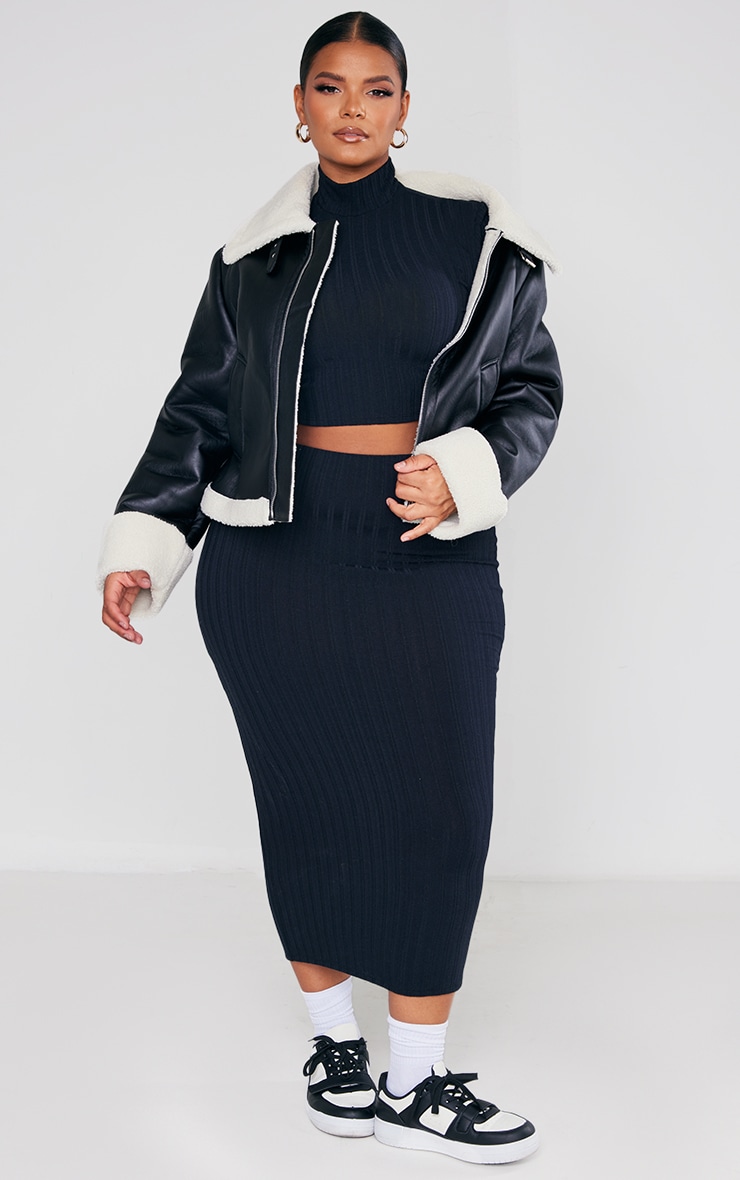 Plus Black Ribbed High Neck Short Sleeve Crop Top image 3