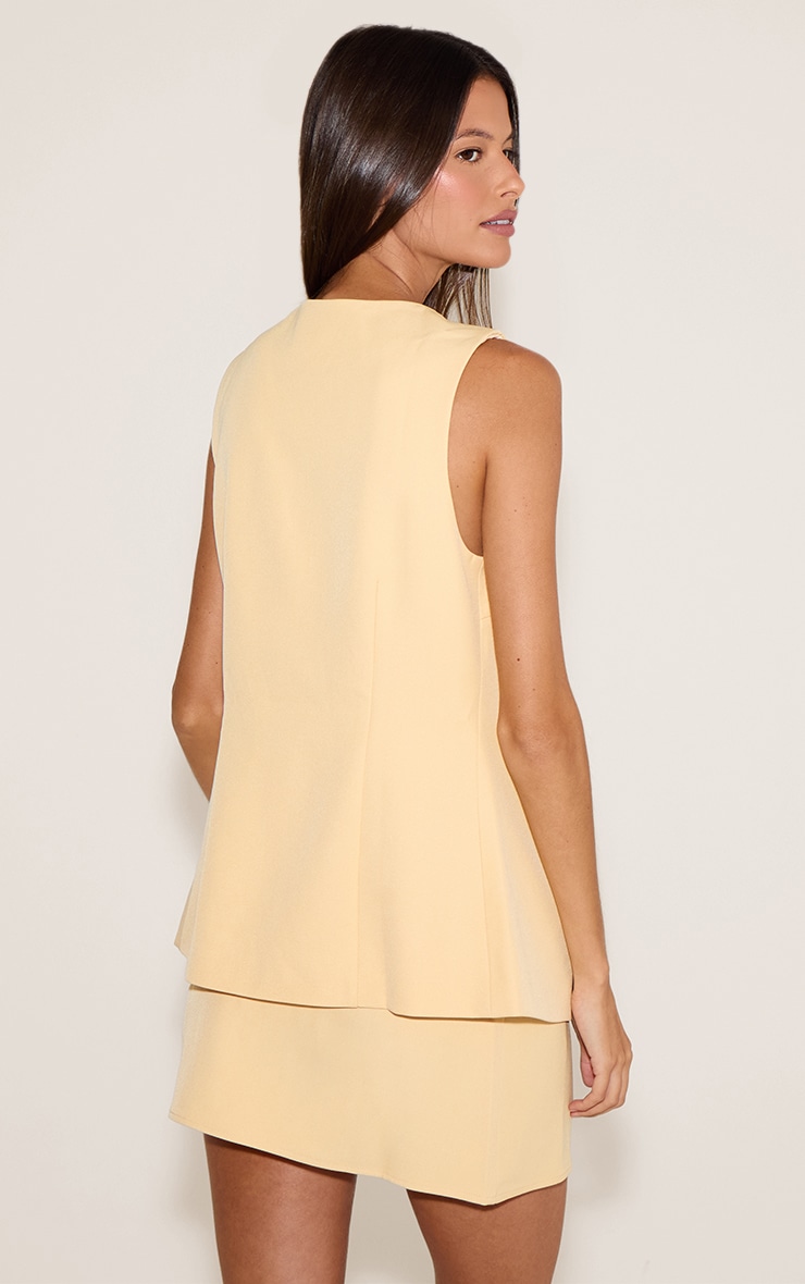 Butter Yellow Woven Tailored Hook And Eye Vest image 2
