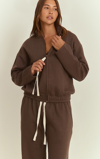Sweat chocolat à col cheminée et cordons contrastants