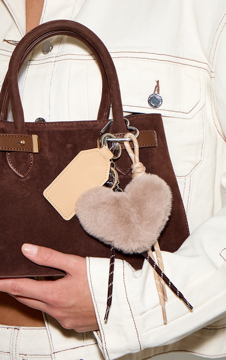 Porte-clés à coeur duveteux taupe image 2