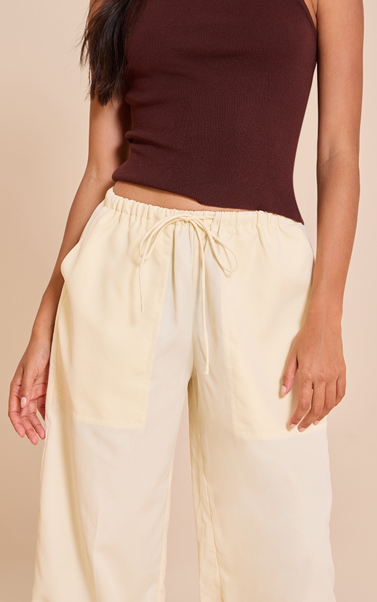 Pantalon décontracté tissé jaune citron à cordons ajustables et taille basse image 4