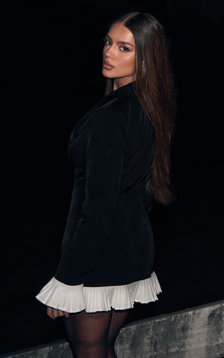 Robe blazer tissée deluxe noire à ourlet plissé contrastant image 2